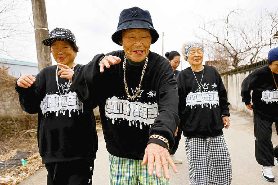 Down on the farm, South Korean granny rappers drop the beat 